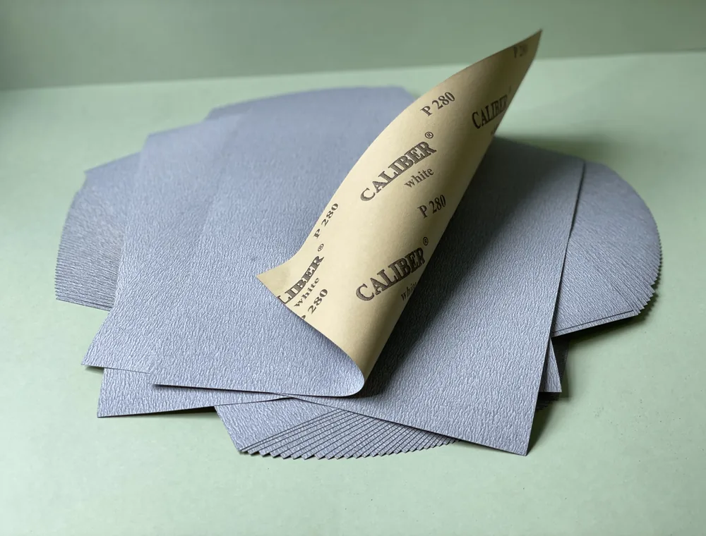 CALIBER White silicon carbide dry sanding sheets